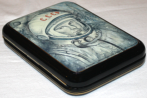 Loading, please wait