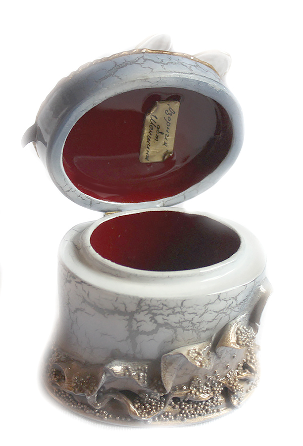 Loading, please wait