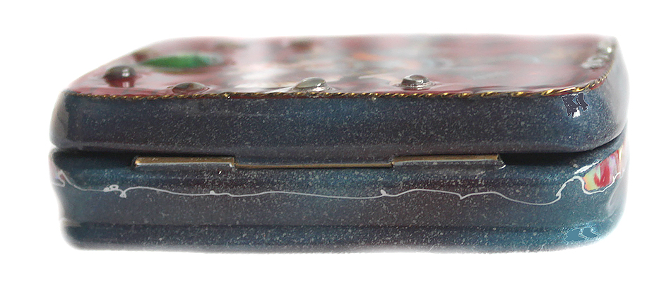 Loading, please wait